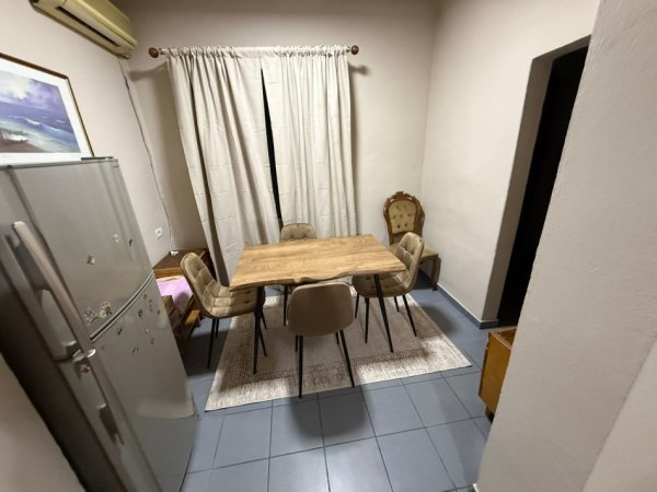 !!!!!ULET CMIMI me qera apartament 1+1+Ballkon Kati 4, 50 m² 45.000 LEKE  (Rruga Vaso Pasha)