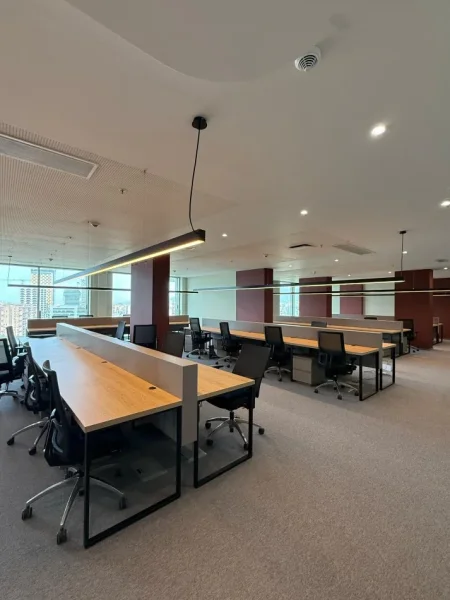 Tirane, jepet me qera zyre ,