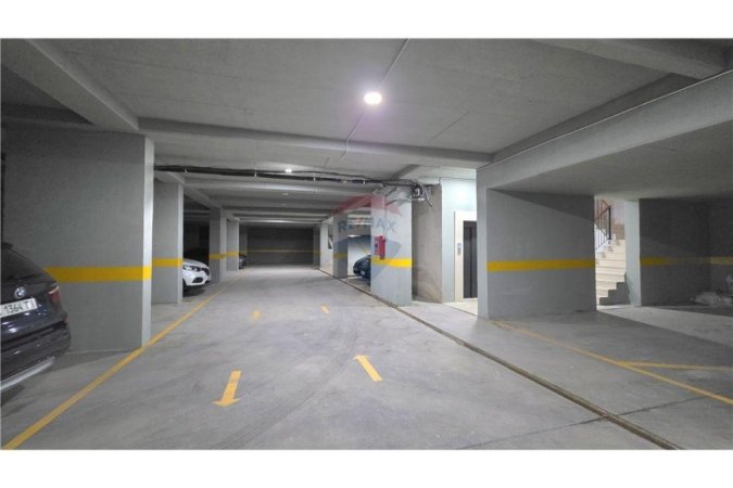 Vlore, shitet apartament 4+1 Kati 7, 102 m² 280.000 € (Pas Da Vinci - Lungo Mare, Vlorë)