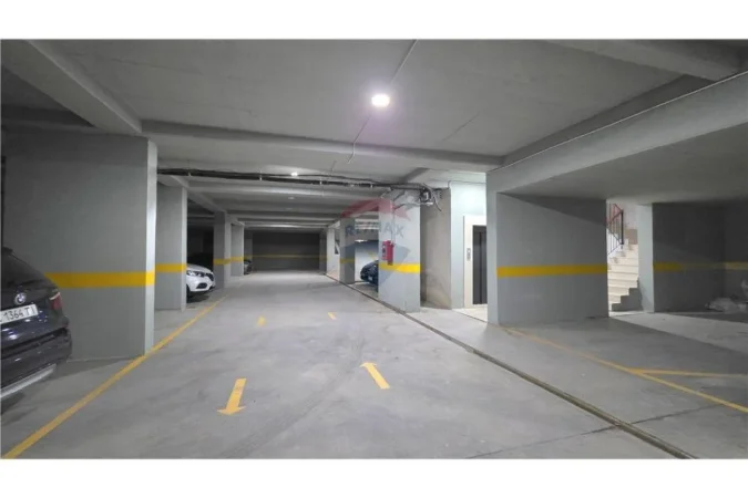 Vlore, shitet apartament 4+1 Kati 7, 102 m² 280.000 € (Pas Da Vinci - Lungo Mare, Vlorë)
