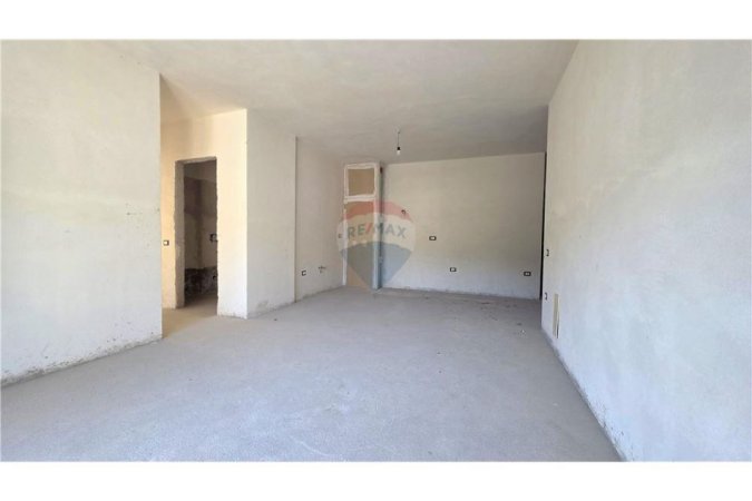 Vlore, shitet apartament 4+1 Kati 7, 102 m² 280.000 € (Pas Da Vinci - Lungo Mare, Vlorë)