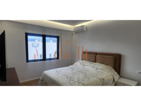 Tirane, shitet apartament 1+1 Kati 4, 64 m² 167.000 € 