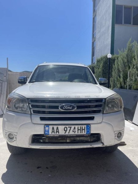 Gramsh, shes xhip Ford Everest Viti 2013, 7.800 Euro