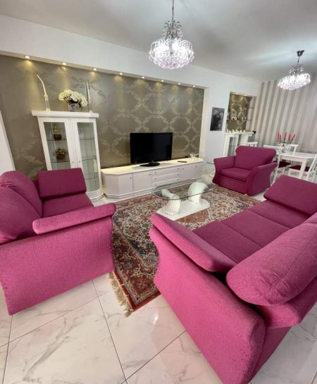 📍Nobis, jepet me qera Apartament 3+1+A+BLK Kati 7, 150 m² 1.500 Euro (Nobis)