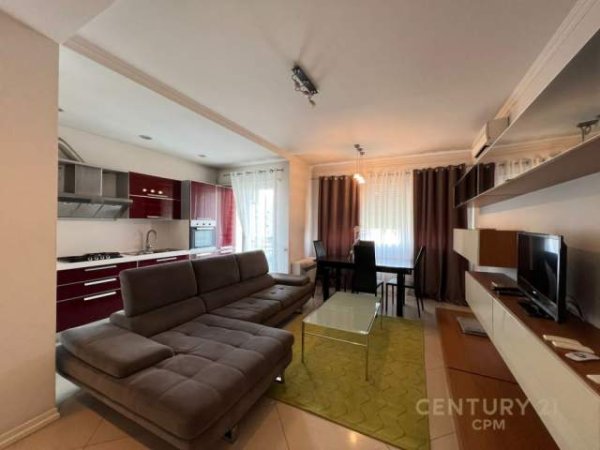 Tirane, jepet me qera apartament 2+1+BLK Kati 6, 95 m² 600 Euro (Rruga e Kavajes)