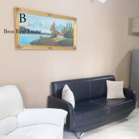 Tirane, jepet me qera apartament 1+1 Kati 1, 60 m² 35.000 Leke (Vila Gold,Rruga Dibres)