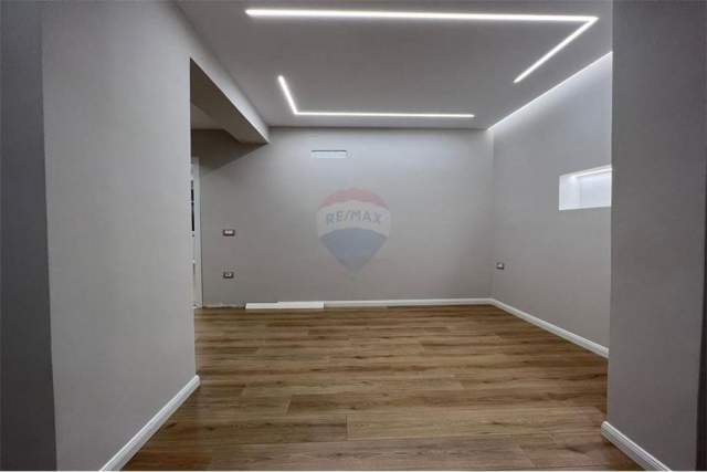 Tirane, shitet apartament 2+1+BLK Kati 3, 107 m² 225.000 Euro (Maargarita Tutulani)