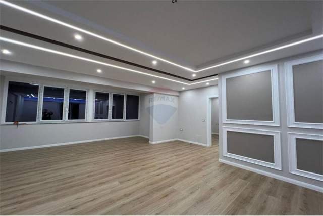 Tirane, shitet apartament 2+1+BLK Kati 3, 107 m² 225.000 Euro (Maargarita Tutulani)
