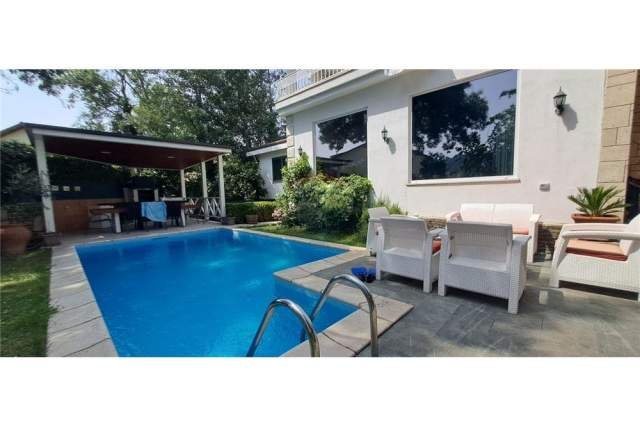 Tirane, jepet me qera 4+1+A+BLK Kati 5, 3.000 Euro
