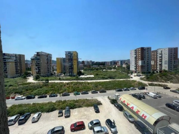 Shqiperi, jepet me qera apartament 1+1+BLK Kati 4, 57 m² 400 Euro