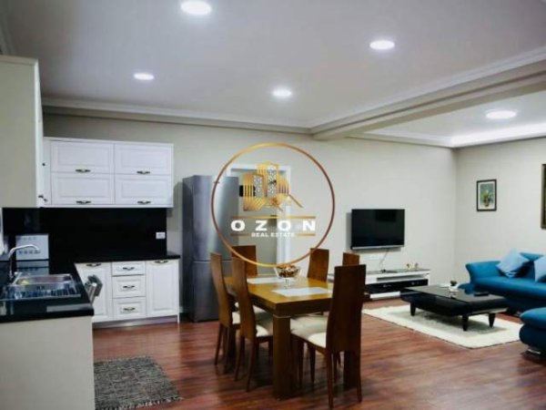 Tirane, jepet me qera apartament 2+1+A+BLK Kati 2, 130 m² 800 Euro (ISH KOMPLEKSI DINAMO)