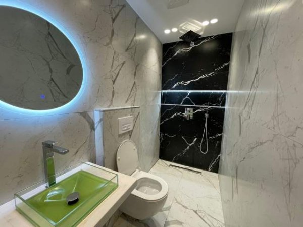 Tirane, shitet apartament 1+1 Kati 1, 49 m² 130.000 Euro (shallvaret)