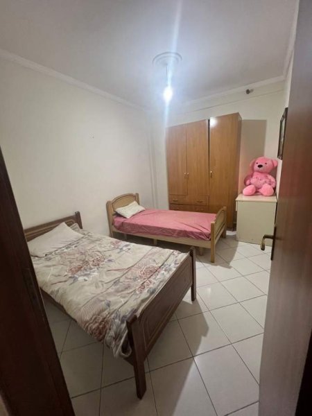 Tirane, shitet apartament 2+1+BLK Kati 4, 108 m² 118.000 Euro (Pallatet "Romario" , Astir)