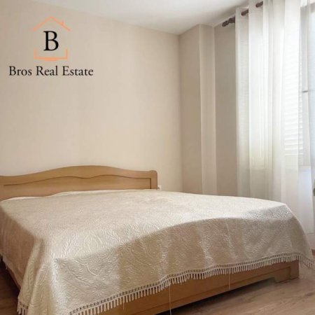 Tirane, jepet me qera apartament 2+1+BLK Kati 7, 90 m² 450 Euro