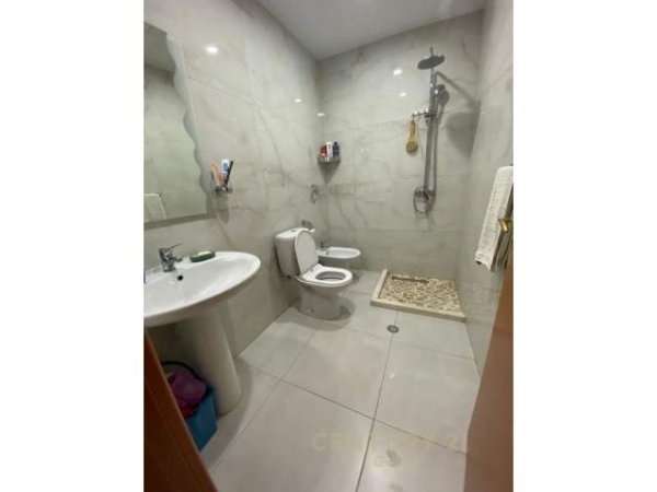 Tirane, jepet me qera apartament 2+1+A+BLK Kati 9, 130 m² 1.200 Euro (rruga e barrikadave)