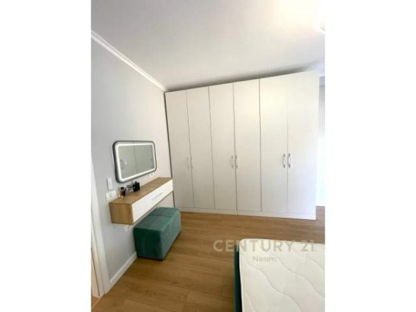 Tirane, shitet apartament 2+1 Kati 2, 92 m² 143.000 Euro (Bill Klinton)