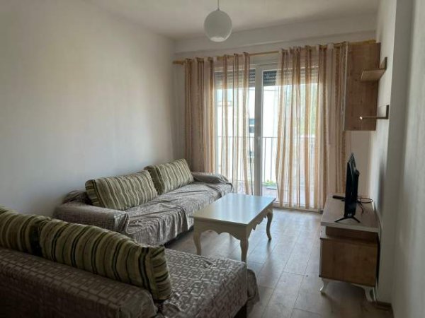 Tirane, jepet me qera apartament 2+1+BLK Kati 3, 95 m² 40.000 Leke (Teodor Keko)