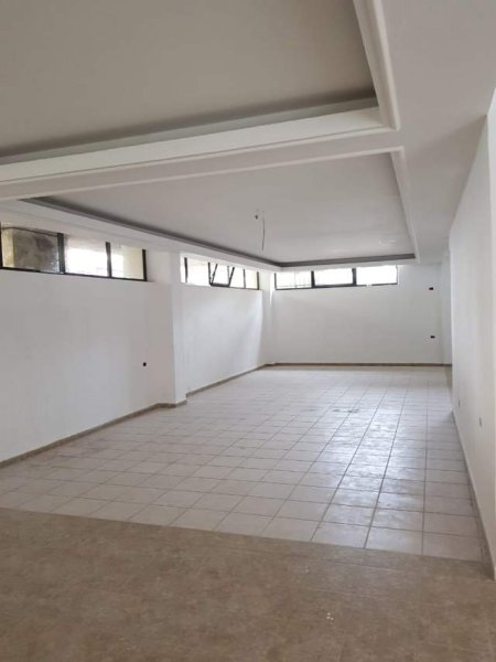 Tirane, shitet ambjent biznesi Kati -1, 72 m² 128.000 Euro (Rruga Osman Myderrizi Tiranë,Shqipëria)