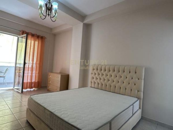 Tirane, jepet me qera apartament 2+1+BLK Kati 2, 100 m² 550 Euro (Shkolla e Baletit)