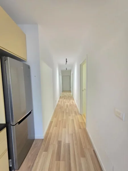 Tirane, jepet me qera apartament , 80 m² 850 € 