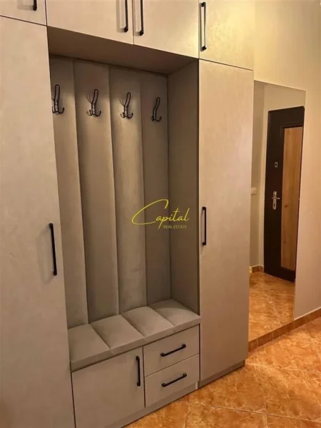 Tirane, jepet me qera apartament 2+1 Kati 3, 90 m² 800 € (ISH STACIONI TRENIT)