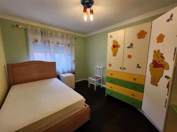 Tirane, jepet me qera apartament 2+1 Kati 3, 73 m² 800 € (Blloku 1 Maji)