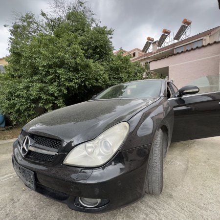 Tirane, shes makine mercedes Benzin+Gaz, e zeze automatik Kondicioner 374 km 2.000 €