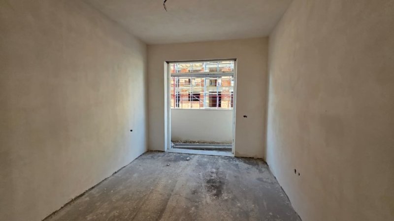 Tirane, shitet apartament 2+1+Ballkon Kati 2, 98 m² (TEG)