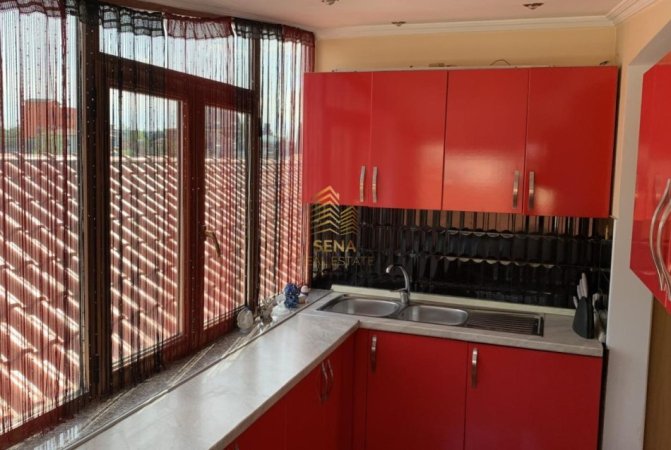 Tirane, jepet me qera Vile 2+1+Ballkon Kati 3, 80 m² 400 € (Rruga Shaban Duka,)