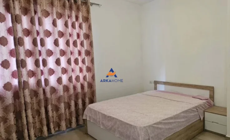 Tirane, jepet me qera apartament 1+1+Ballkon Kati 2, 63 m² 500 € 