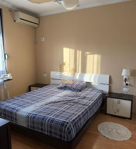 Tirane, jepet me qera apartament 1+1 Kati 9, 75 m² 450 € (Rruga Besim Alla)