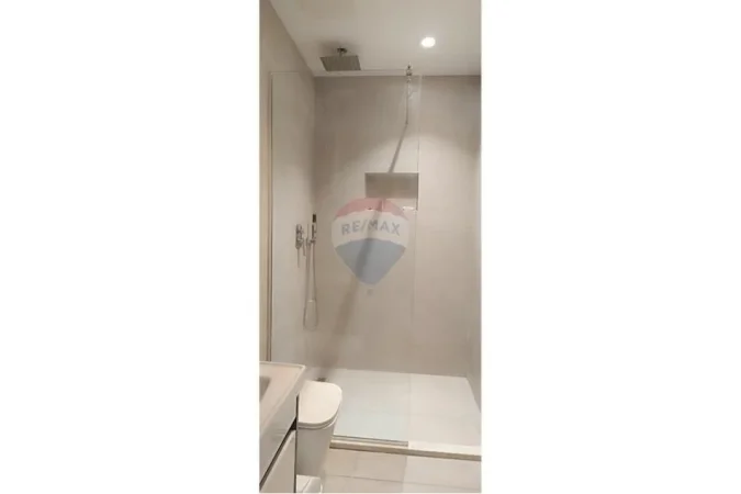 Tirane, jepet me qera apartament Kati 4, 60 m² 580 € (Rruga Mine Peza)