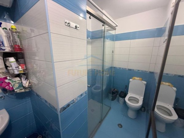 Pogradec, shitet apartament 1+1 Kati 7, 60 m² 75.000 € (Rruga Eduard Mortier)
