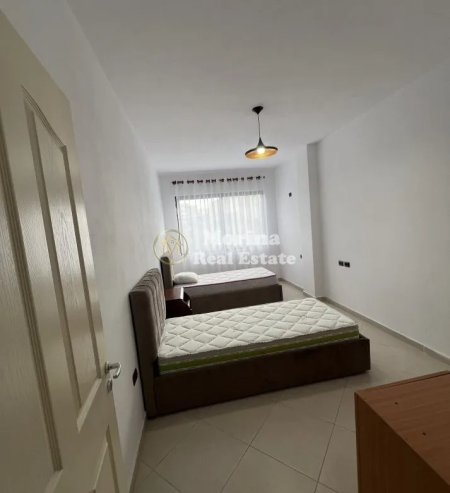 Tirane, jepet me qera apartament 2+1 Kati 2, 90 m² 500 € (Rruga Loni Ligori)