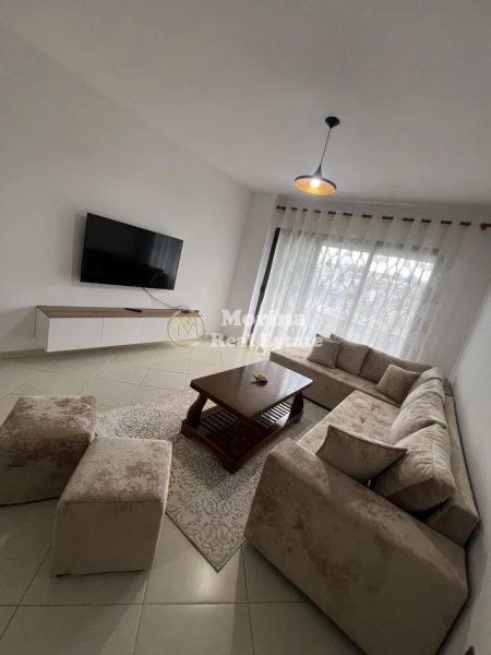 Tirane, jepet me qera apartament 2+1 Kati 2, 90 m² 500 € (Rruga Loni Ligori)