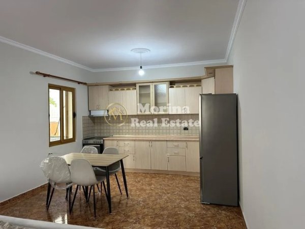 Tirane, jepet me qera apartament 2+1 Kati 2, 120 m² 550 € (Rruga Teodor Keko)
