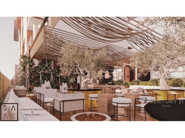 Qerret, shitet hotel Kati 5, 2.100 m² 3.000.000 € (Qerret)