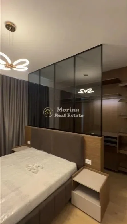 Tirane, jepet me qera Vile 2 Katshe , 200 m² 1.500 € (Kompleksi Aba)