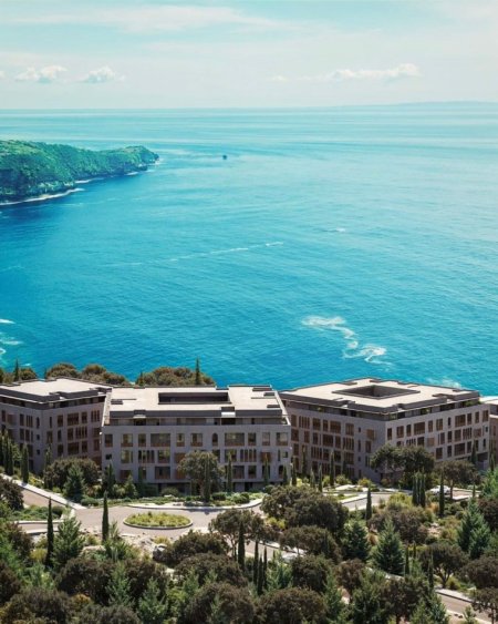 Dhermi - Palase, shitet Vile 1 Katshe , 194 m² (morina palase drimadhes)