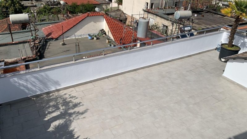 Tirane, jepet me qera shtepi 2+1 Kati 3, 80 m² 400 € (Rrethrrotullimi i Shkozes)