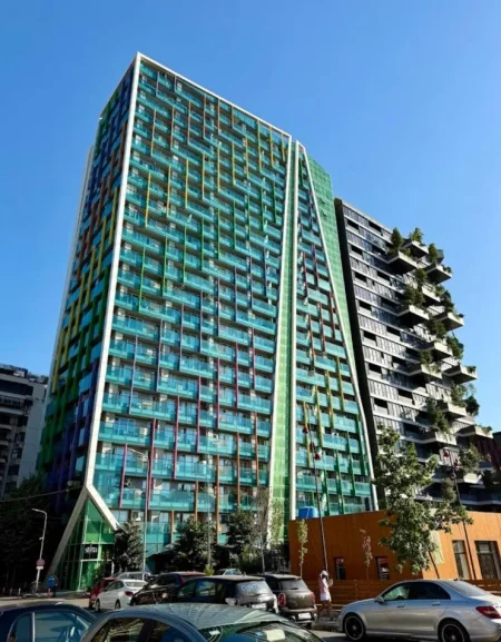 Tirane, jepet me qera zyre , 200 m² (AMBASADOR 3)