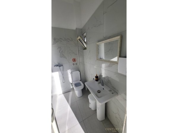 Durres, shitet hotel Kati 3, 1.300 m² 2.300.000 € (Durres)