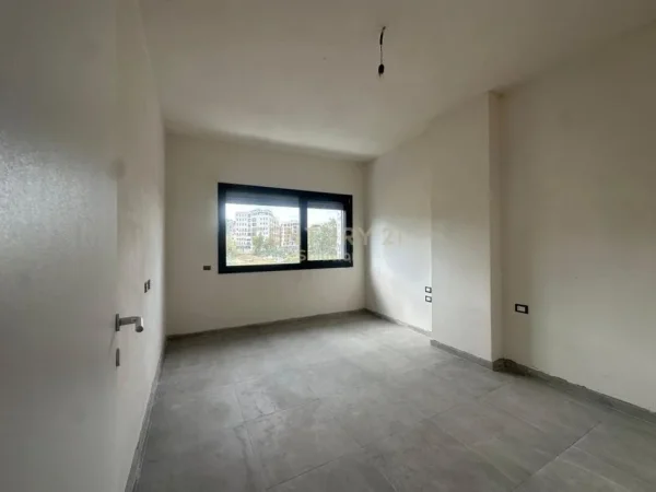 Tirane, shitet apartament 2+1+Aneks+Ballkon Kati 2, 94 m² 210.000 € (Liqeni thate)