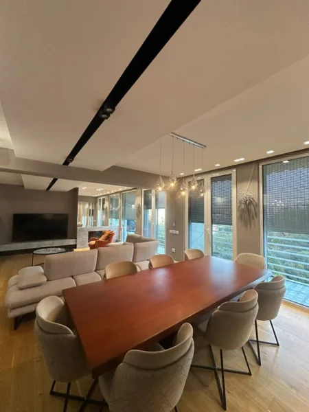 Jepet me qera apartament duplex 3+1+Ballkon Kati 0, 214 m² 2000 € (Kodra e Diellit 1)