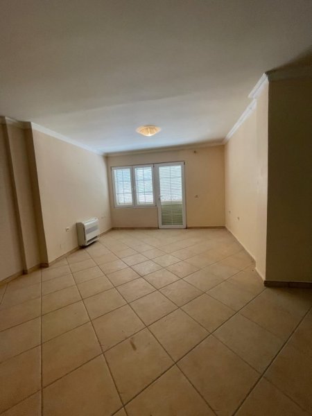 Tirane, shitet 3 Katshe , 670 m² 850.000 € (AKACIA HILLS TEG)