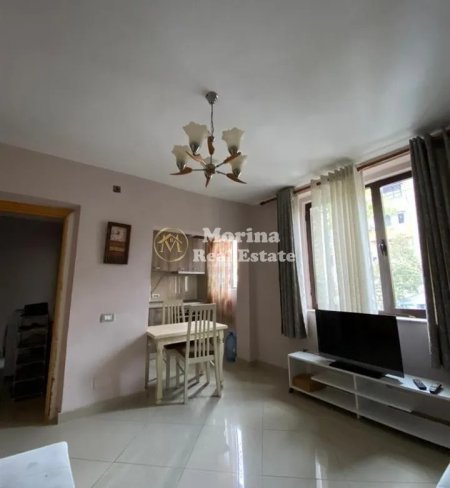 Tirane, jepet me qera apartament 1+1 Kati 2, 65 m² 400 € (Rruga Belul Hatibi)