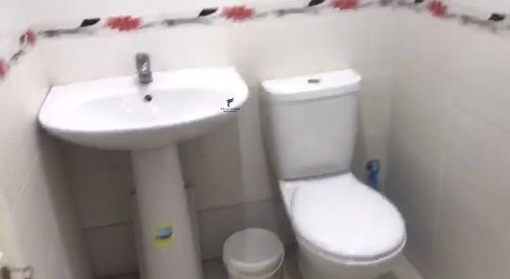 Tirane, jepet me qera zyre Kati 1, 130 m² 1.500 € (MYSLYM SHYRI)