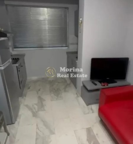 Tirane, jepet me qera apartament 1+1 Kati 3, 70 m² 550 € (Rruga Mihal Popi)