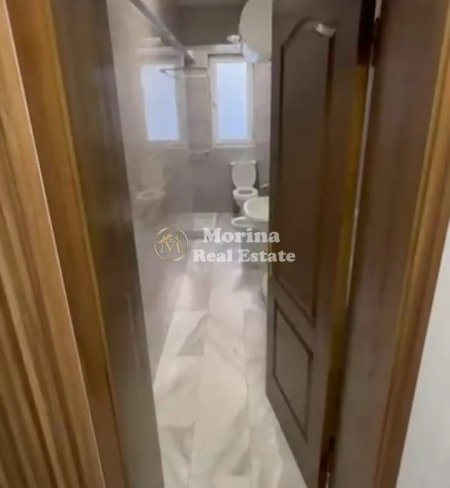 Tirane, jepet me qera apartament 1+1 Kati 3, 70 m² 550 € (Rruga Mihal Popi)