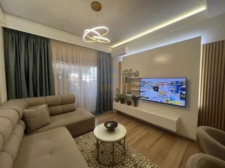 Tirane, shitet apartament 2+1 Kati 1, 91 m² 250.000 € 